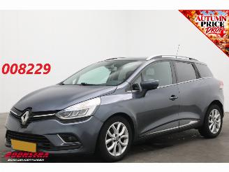 skadebil auto Renault Clio Estate 0.9 TCe Intens Cruise Navi Camera PDC Bluetooth Clima 2017/6