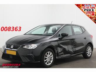 krockskadad bil auto Seat Ibiza 1.0 TSI Style Cruise Apple/Android Clima 2018/10