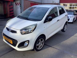 Autoverwertung Kia Picanto Picanto (TA), Hatchback, 2011 / 2017 1.0 12V 2012/9