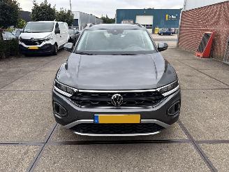 Schadeauto Volkswagen T-Roc  2024/1