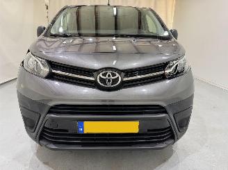 Toyota Proace Worker 1.6D d-4D Cool Comfort picture 2