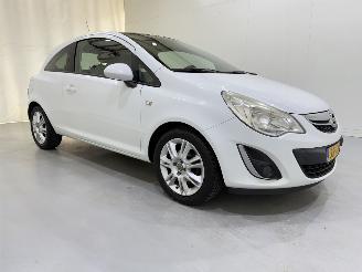 skadebil auto Opel Corsa 1.2 Bi-fuel Color Edition 2012/3