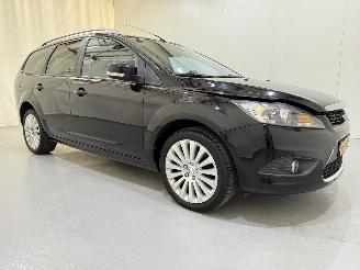 Unfallwagen Ford Focus Wagon 1.8 Flexifuel Titanium 2009/4