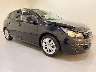 Coche accidentado Peugeot 308 HB 1.2 Blue Lease Exe. Pano 2016/9