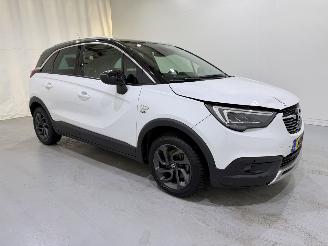Unfallwagen Opel Crossland X 1.2 Turbo edition NAP 2020/10