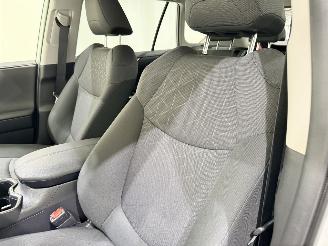 Toyota Rav-4 2.5 VVT-i Hybrid Dynamic picture 35