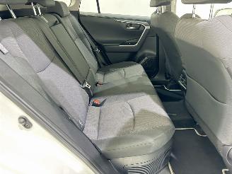 Toyota Rav-4 2.5 VVT-i Hybrid Dynamic picture 31