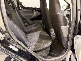 Toyota Aygo HB 1.0-12V Airco picture 18