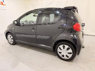 Toyota Aygo HB 1.0-12V Airco picture 10