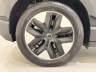 Volvo EX30 Extended Pure 69kWh 200kW picture 36