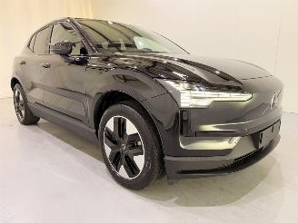 skadebil auto Volvo EX30 Extended Pure 69kWh 200kW 2025/2