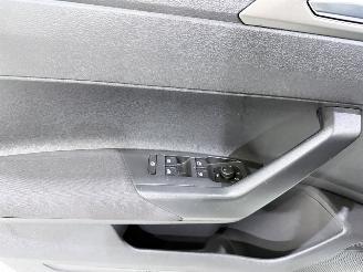 Volkswagen Polo VI HB 1.0 TSI Comfort Navi/Airco picture 40