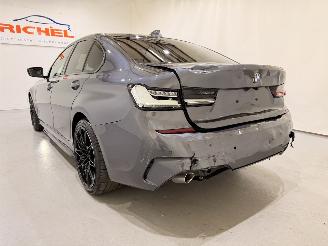 BMW 3-serie Sedan 330e M Sport Aut8 picture 3