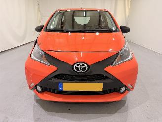 Toyota Aygo HB 1.0 VVT-i x-cite Navi/Airco picture 2