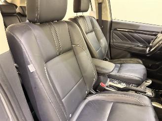 Mitsubishi Outlander 2.0 PHEV Instyle+ 4WD Aut. picture 31