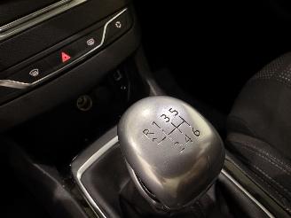 Peugeot 308 SW 1.6 Blue HDI 120 Executive picture 20