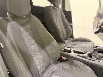 Peugeot 308 SW 1.6 Blue HDI 120 Executive picture 28