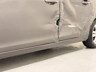 Peugeot 308 SW 1.6 Blue HDI 120 Executive picture 10