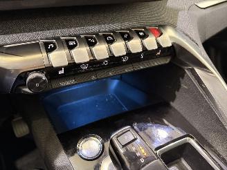 Peugeot 5008 1.2 PureTech 130 Executive Aut8 7-pers. picture 23
