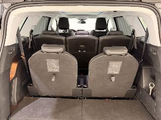 Peugeot 5008 1.2 PureTech 130 Executive Aut8 7-pers. picture 17