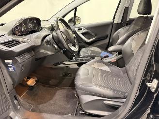 Peugeot 2008 1.2 GT-Line Automaat Navi/Clima picture 14
