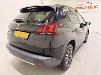 Peugeot 2008 1.2 GT-Line Automaat Navi/Clima picture 17