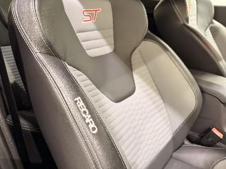 Ford Fiesta 1.6 ST2 180PK Navi/Clima picture 15