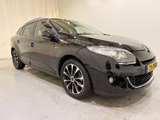 krockskadad bil auto Renault Mégane Estate 1.5 dCi BOSE Pano/Clima 2012/7