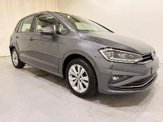 Coche accidentado Volkswagen Golf Sportsvan VII 1.0 TSI Aut7 Comfort 2019/4