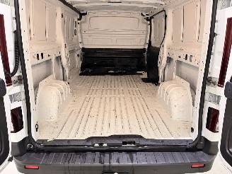 Renault Trafic 2.0 Blue dCi 150 Comfort Automatic picture 31