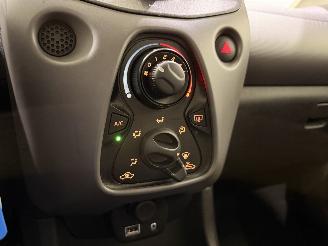 Peugeot 108 HB 1.0 e-VTi Active Airco picture 8