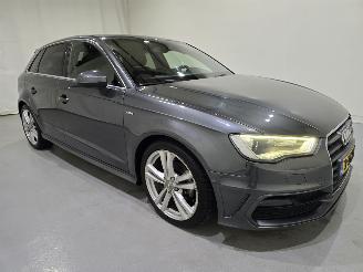 krockskadad bil auto Audi A3 Sportback 1.6 TDI Pro Line S aut 81kW 110PK 1598ccm 2014/7