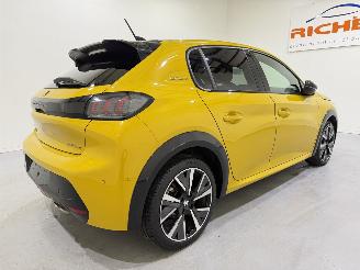 Peugeot 208 HB 1.2 Puretech 130 GT-Line Aut8 picture 7