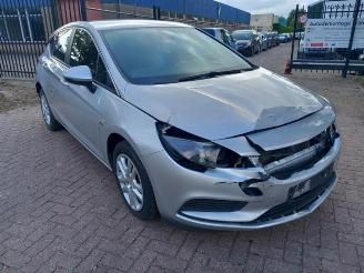 disassembly passenger cars Opel Astra Astra K, Hatchback 5-drs, 2015 / 2022 1.6 CDTI 110 16V 2019/5