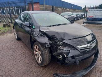 Salvage car Opel Astra Astra J GTC (PD2/PF2), Hatchback 3-drs, 2011 / 2018 1.4 Turbo 16V ecoFLEX 140 2014/11