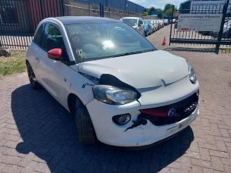 Uttjänta bilar auto Opel Adam Adam, Hatchback 3-drs, 2012 / 2019 1.4 16V 2013/4
