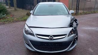 Opel Astra Astra J (PC6/PD6/PE6/PF6), Hatchback 5-drs, 2009 / 2015 1.4 Turbo 16V picture 2