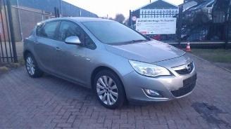 rozbiórka samochody osobowe Opel Astra Astra J (PC6/PD6/PE6/PF6), Hatchback 5-drs, 2009 / 2015 1.4 16V ecoFLEX 2010/9