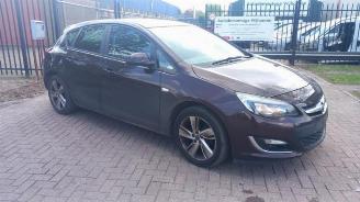 Sloopauto Opel Astra Astra J (PC6/PD6/PE6/PF6), Hatchback 5-drs, 2009 / 2015 1.4 Turbo 16V 2012/11