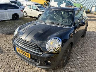 škoda osobní automobily Mini Clubman 1.6 One Business Line 2012/3