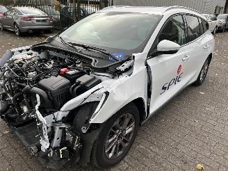 Avarii autoturisme Ford Focus Stationcar 1.0 EcoBoost Hybrid Titanium  ( nieuw prijs 38000,00 ) 2024/3