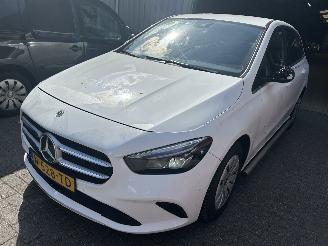 škoda osobní automobily Mercedes B-klasse 200 D   Automaat 2021/12