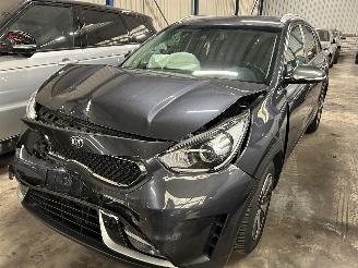 Coche accidentado Kia Niro 1.6 GDI Hybrid Dynamic Line Automaat 2018/5