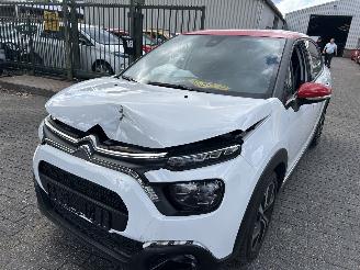 krockskadad bil auto Citroën C3 PureTech Shine   ( 25955 KM ) 2021/7