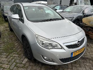 Opel Astra Stationcar 1.4 Turbo picture 2