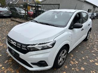 Dacia Sandero 1.0 Tce Bi-Fuel Essential picture 1