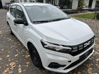 Dacia Sandero 1.0 Tce Bi-Fuel Essential picture 3