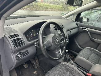 Volkswagen Touran 1.4 picture 10