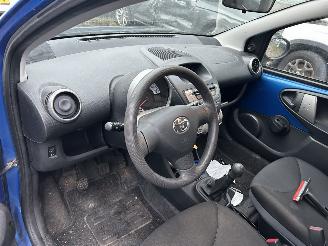 Toyota Aygo 1.0 VVT-i Now 5 Drs - airco picture 11
