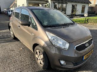 Kia Venga 1.6 CVVT  Plus Pack picture 3